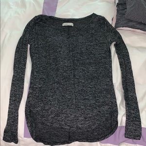 v-neck long sleeved shirt